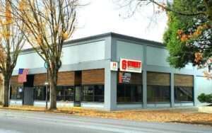 6th Street Restaurant & Sports Bar photo