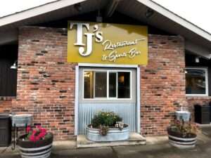 Tj’s Family Restaurant & Sports Bar photo