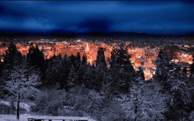 Eugene Holiday Tree Lighting, Oregon
